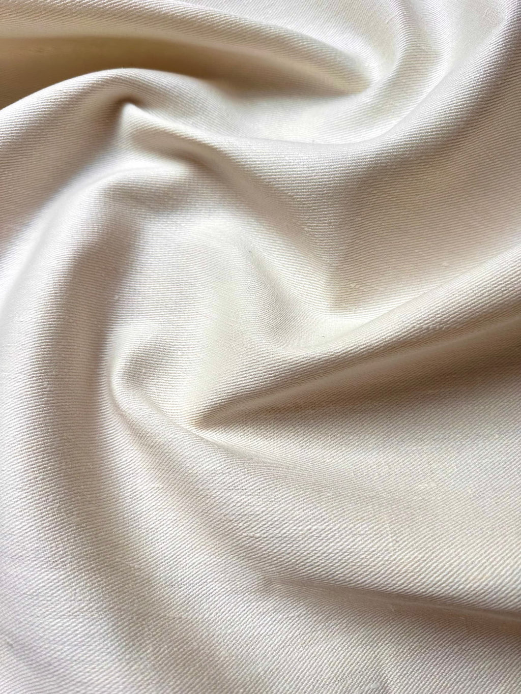 CAIRN - Ivory